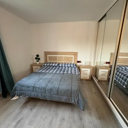 Apartamento En Primera Linea De La Playa *