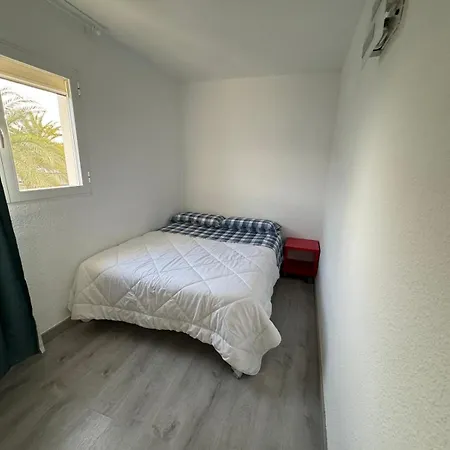 En Primera Linea De La Playa Apartamento *