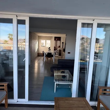 Apartament En Primera Linea De La Playa *